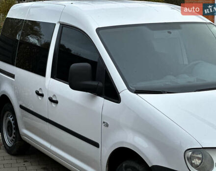 Белый Фольксваген Кадди, объемом двигателя 1.9 л и пробегом 360 тыс. км за 5200 $, фото 9 на Automoto.ua