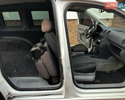 Белый Фольксваген Кадди, объемом двигателя 1.9 л и пробегом 360 тыс. км за 5200 $, фото 33 на Automoto.ua