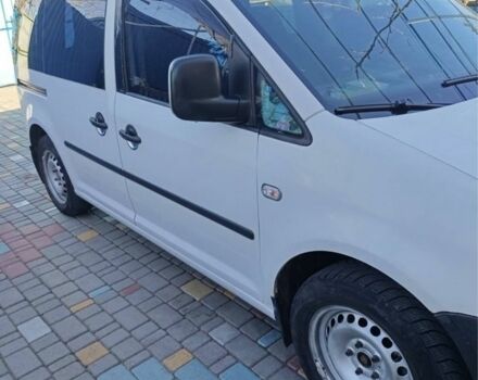Белый Фольксваген Кадди, объемом двигателя 1.6 л и пробегом 30 тыс. км за 5000 $, фото 4 на Automoto.ua