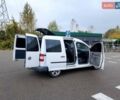 Белый Фольксваген Кадди, объемом двигателя 1.9 л и пробегом 298 тыс. км за 5000 $, фото 12 на Automoto.ua