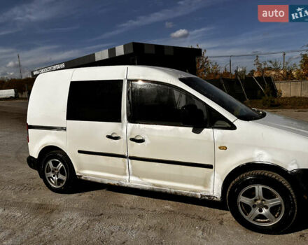 Білий Фольксваген Кадді, об'ємом двигуна 1.97 л та пробігом 250 тис. км за 4000 $, фото 6 на Automoto.ua
