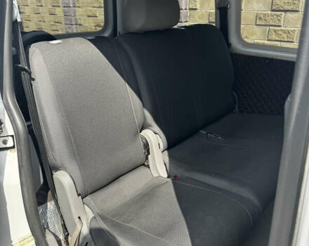 Белый Фольксваген Кадди, объемом двигателя 1.4 л и пробегом 388 тыс. км за 5100 $, фото 7 на Automoto.ua