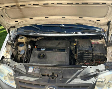 Белый Фольксваген Кадди, объемом двигателя 1.4 л и пробегом 204 тыс. км за 5400 $, фото 4 на Automoto.ua