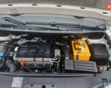 Белый Фольксваген Кадди, объемом двигателя 1.9 л и пробегом 320 тыс. км за 5200 $, фото 18 на Automoto.ua