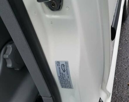 Белый Фольксваген Кадди, объемом двигателя 1.9 л и пробегом 226 тыс. км за 6600 $, фото 70 на Automoto.ua