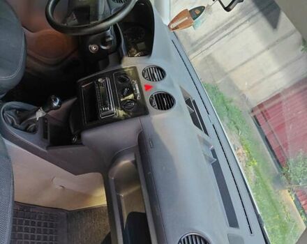 Белый Фольксваген Кадди, объемом двигателя 1.4 л и пробегом 222 тыс. км за 4799 $, фото 12 на Automoto.ua