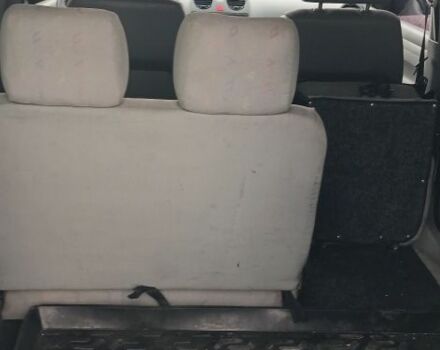 Белый Фольксваген Кадди, объемом двигателя 1 л и пробегом 140 тыс. км за 7100 $, фото 2 на Automoto.ua