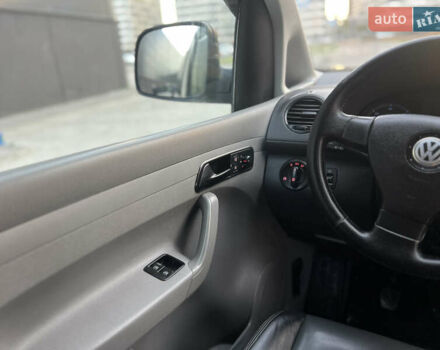 Белый Фольксваген Кадди, объемом двигателя 2 л и пробегом 225 тыс. км за 4950 $, фото 48 на Automoto.ua