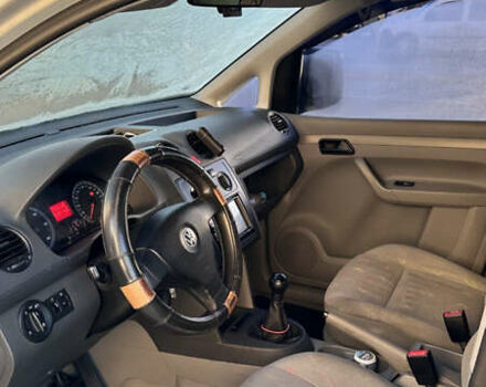 Белый Фольксваген Кадди, объемом двигателя 1.9 л и пробегом 233 тыс. км за 5999 $, фото 20 на Automoto.ua