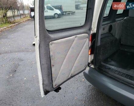 Белый Фольксваген Кадди, объемом двигателя 1.9 л и пробегом 226 тыс. км за 6600 $, фото 69 на Automoto.ua