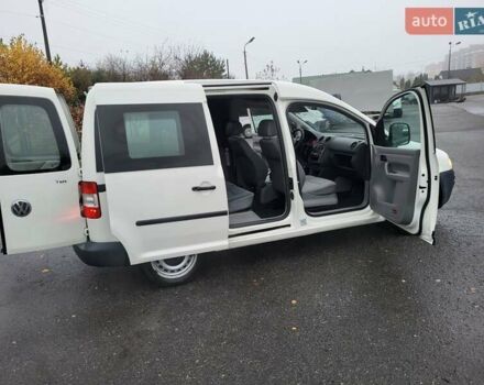 Белый Фольксваген Кадди, объемом двигателя 1.9 л и пробегом 226 тыс. км за 6600 $, фото 60 на Automoto.ua