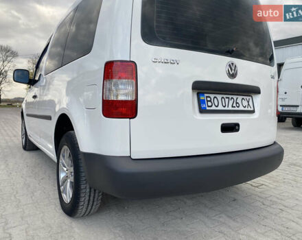 Білий Фольксваген Кадді, об'ємом двигуна 1.9 л та пробігом 245 тис. км за 5800 $, фото 9 на Automoto.ua