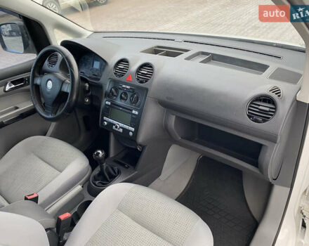 Білий Фольксваген Кадді, об'ємом двигуна 1.9 л та пробігом 245 тис. км за 5800 $, фото 18 на Automoto.ua