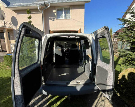 Белый Фольксваген Кадди, объемом двигателя 1.4 л и пробегом 204 тыс. км за 5400 $, фото 8 на Automoto.ua