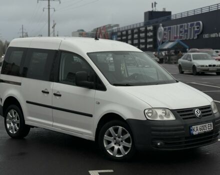 Белый Фольксваген Кадди, объемом двигателя 2 л и пробегом 300 тыс. км за 4950 $, фото 3 на Automoto.ua