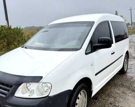 Белый Фольксваген Кадди, объемом двигателя 1.97 л и пробегом 343 тыс. км за 5000 $, фото 1 на Automoto.ua