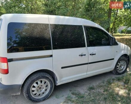 Белый Фольксваген Кадди, объемом двигателя 1.9 л и пробегом 500 тыс. км за 4300 $, фото 2 на Automoto.ua