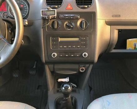 Белый Фольксваген Кадди, объемом двигателя 1.9 л и пробегом 209 тыс. км за 8500 $, фото 14 на Automoto.ua