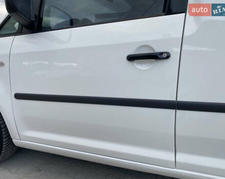 Білий Фольксваген Кадді, об'ємом двигуна 1.9 л та пробігом 245 тис. км за 5800 $, фото 7 на Automoto.ua