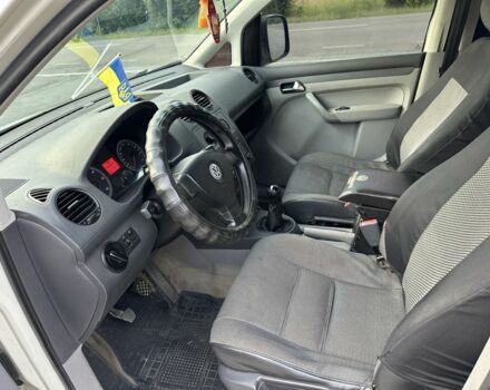 Белый Фольксваген Кадди, объемом двигателя 2 л и пробегом 323 тыс. км за 4900 $, фото 10 на Automoto.ua