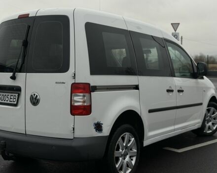 Белый Фольксваген Кадди, объемом двигателя 2 л и пробегом 300 тыс. км за 4950 $, фото 11 на Automoto.ua