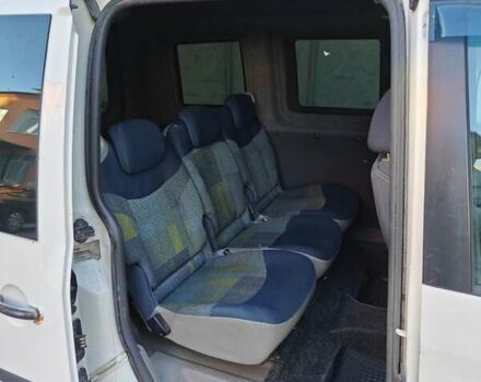 Белый Фольксваген Кадди, объемом двигателя 1.4 л и пробегом 222 тыс. км за 4799 $, фото 3 на Automoto.ua