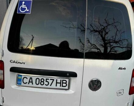 Белый Фольксваген Кадди, объемом двигателя 2 л и пробегом 360 тыс. км за 4500 $, фото 1 на Automoto.ua