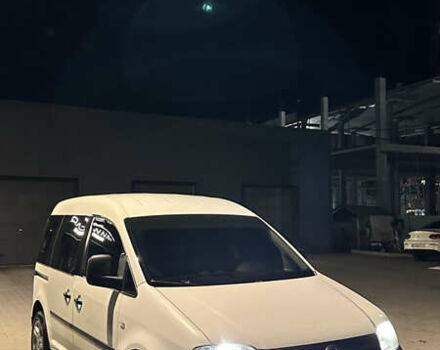 Белый Фольксваген Кадди, объемом двигателя 1.9 л и пробегом 233 тыс. км за 5999 $, фото 5 на Automoto.ua