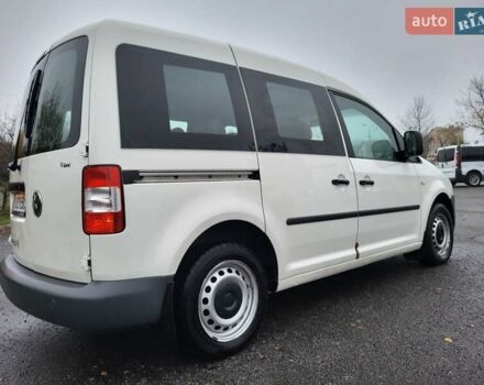 Белый Фольксваген Кадди, объемом двигателя 1.9 л и пробегом 226 тыс. км за 6600 $, фото 6 на Automoto.ua