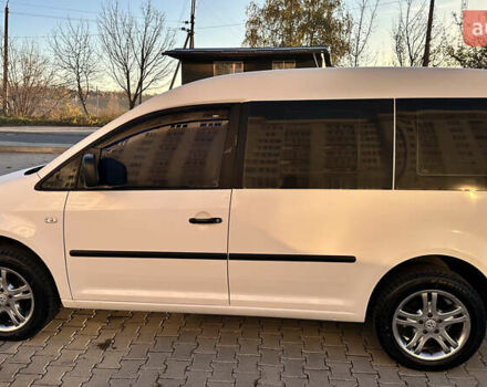 Белый Фольксваген Кадди, объемом двигателя 1.9 л и пробегом 233 тыс. км за 5999 $, фото 17 на Automoto.ua