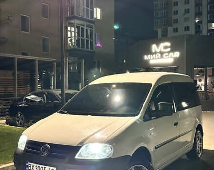 Белый Фольксваген Кадди, объемом двигателя 1.9 л и пробегом 233 тыс. км за 5999 $, фото 4 на Automoto.ua