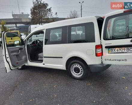Белый Фольксваген Кадди, объемом двигателя 1.9 л и пробегом 226 тыс. км за 6600 $, фото 59 на Automoto.ua