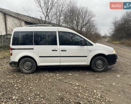 Белый Фольксваген Кадди, объемом двигателя 1.9 л и пробегом 306 тыс. км за 5700 $, фото 4 на Automoto.ua