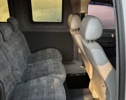 Белый Фольксваген Кадди, объемом двигателя 1.9 л и пробегом 233 тыс. км за 5999 $, фото 21 на Automoto.ua