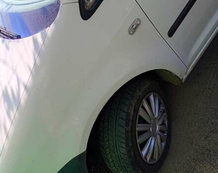 Білий Фольксваген Кадді, об'ємом двигуна 1.98 л та пробігом 267 тис. км за 5200 $, фото 4 на Automoto.ua