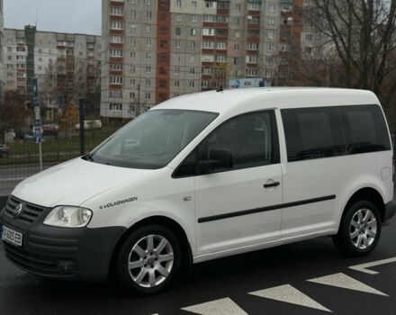 Белый Фольксваген Кадди, объемом двигателя 2 л и пробегом 300 тыс. км за 4950 $, фото 2 на Automoto.ua
