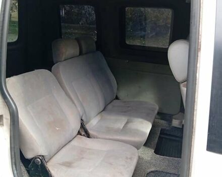 Белый Фольксваген Кадди, объемом двигателя 2 л и пробегом 378 тыс. км за 3500 $, фото 12 на Automoto.ua