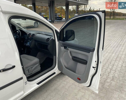 Білий Фольксваген Кадді, об'ємом двигуна 1.9 л та пробігом 245 тис. км за 5800 $, фото 16 на Automoto.ua