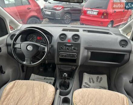 Белый Фольксваген Кадди, объемом двигателя 1.4 л и пробегом 278 тыс. км за 5800 $, фото 5 на Automoto.ua