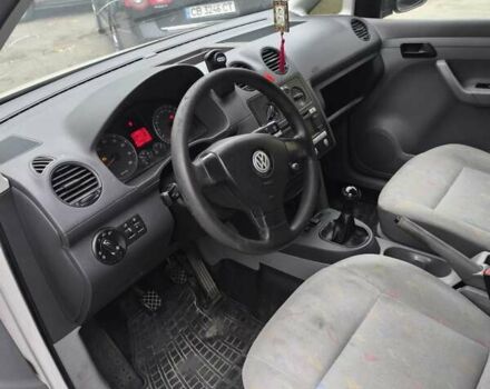 Белый Фольксваген Кадди, объемом двигателя 1.98 л и пробегом 332 тыс. км за 4000 $, фото 6 на Automoto.ua