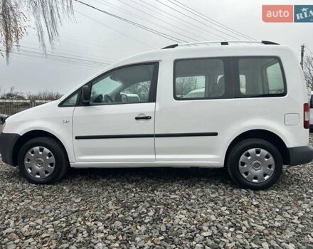 Белый Фольксваген Кадди, объемом двигателя 1.4 л и пробегом 278 тыс. км за 5800 $, фото 11 на Automoto.ua