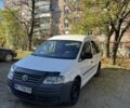 Белый Фольксваген Кадди, объемом двигателя 2 л и пробегом 400 тыс. км за 3800 $, фото 1 на Automoto.ua