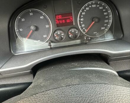 Белый Фольксваген Кадди, объемом двигателя 1.9 л и пробегом 207 тыс. км за 5500 $, фото 5 на Automoto.ua