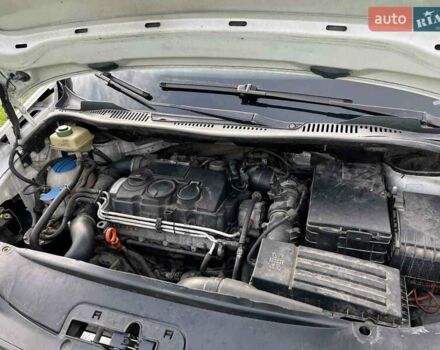 Белый Фольксваген Кадди, объемом двигателя 1.9 л и пробегом 362 тыс. км за 6750 $, фото 3 на Automoto.ua