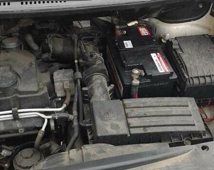 Білий Фольксваген Кадді, об'ємом двигуна 1.9 л та пробігом 277 тис. км за 3800 $, фото 11 на Automoto.ua