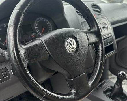 Белый Фольксваген Кадди, объемом двигателя 1.4 л и пробегом 278 тыс. км за 5800 $, фото 4 на Automoto.ua