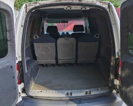 Белый Фольксваген Кадди, объемом двигателя 1.4 л и пробегом 222 тыс. км за 4799 $, фото 9 на Automoto.ua