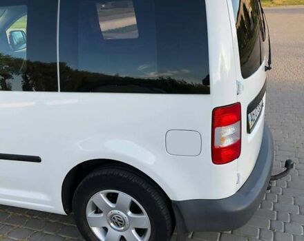 Белый Фольксваген Кадди, объемом двигателя 1.9 л и пробегом 209 тыс. км за 8500 $, фото 5 на Automoto.ua