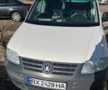 Белый Фольксваген Кадди, объемом двигателя 1.97 л и пробегом 294 тыс. км за 4300 $, фото 1 на Automoto.ua
