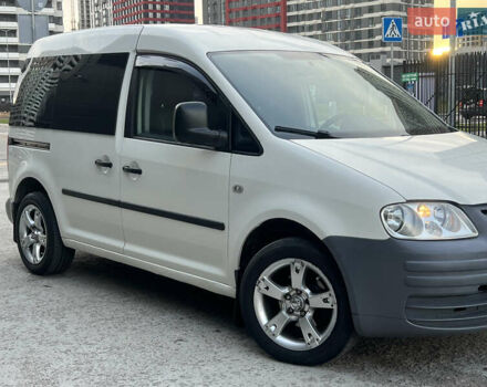 Белый Фольксваген Кадди, объемом двигателя 2 л и пробегом 225 тыс. км за 4950 $, фото 4 на Automoto.ua